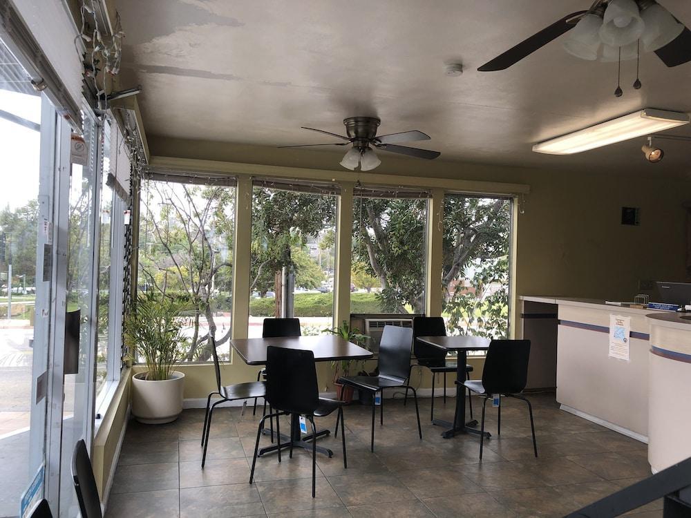 University Inn At San Luis Obispo Dış mekan fotoğraf