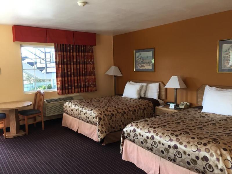 University Inn At San Luis Obispo Dış mekan fotoğraf