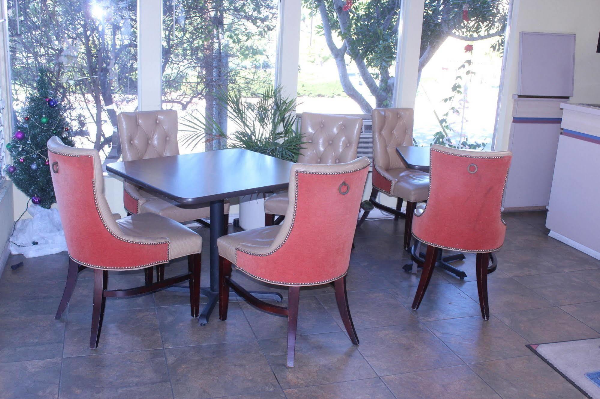 University Inn At San Luis Obispo Dış mekan fotoğraf