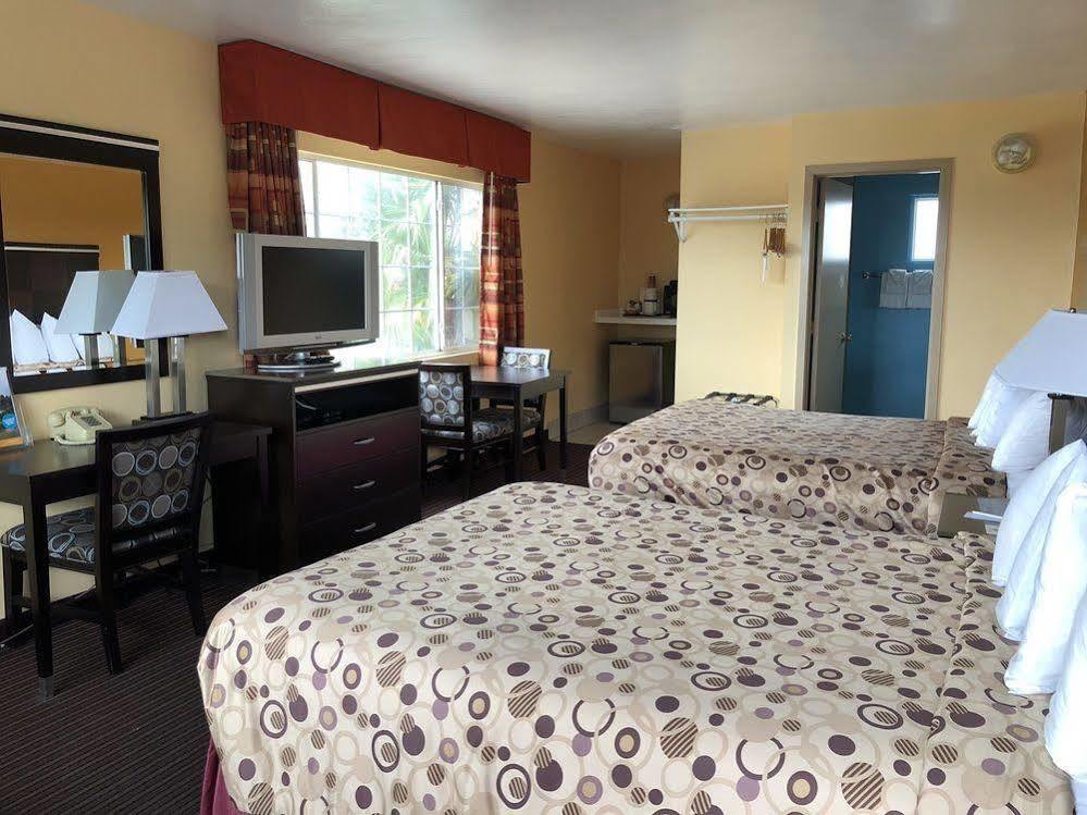 University Inn At San Luis Obispo Dış mekan fotoğraf